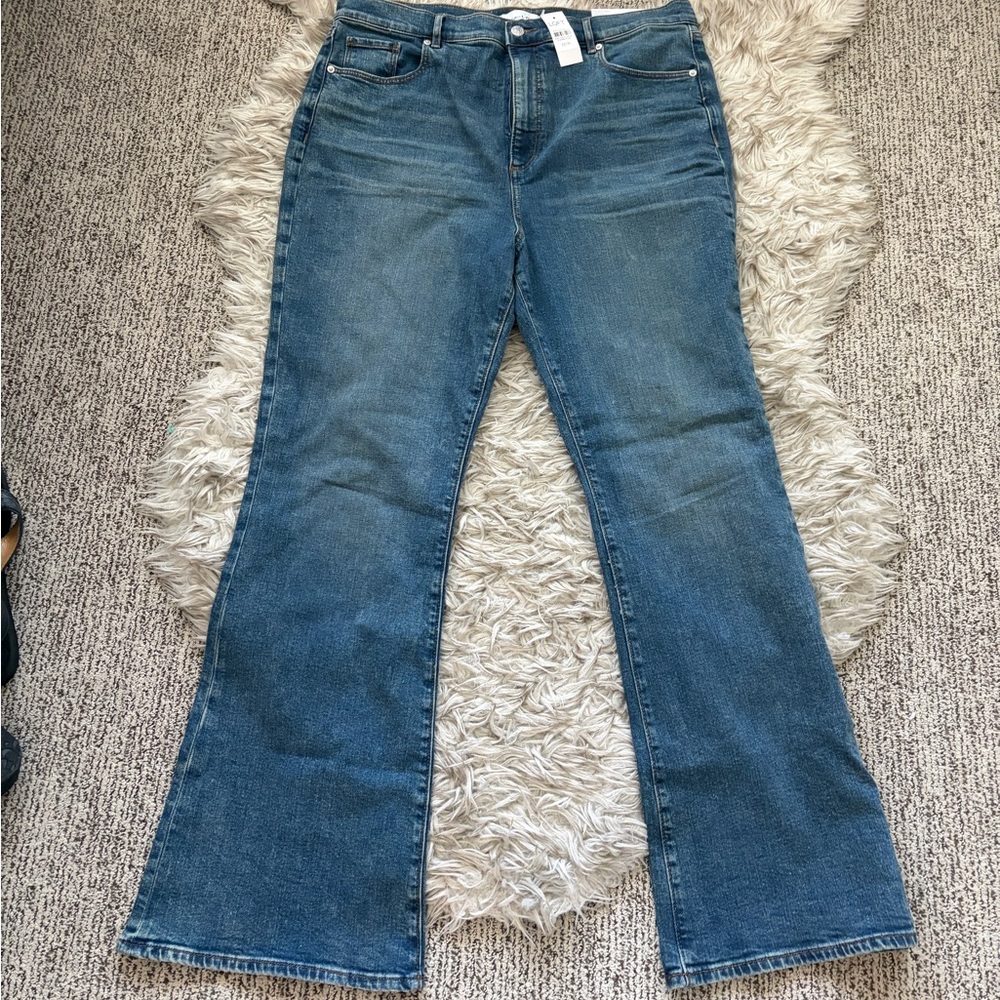 LOFT Women's Mid Blue Flare Jeans - Picture 6 of 11